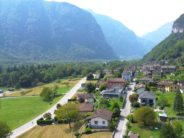 Gioiello del 1700: casa unifamiliare arredata in posizione tranquilla e centrale a Someo 10