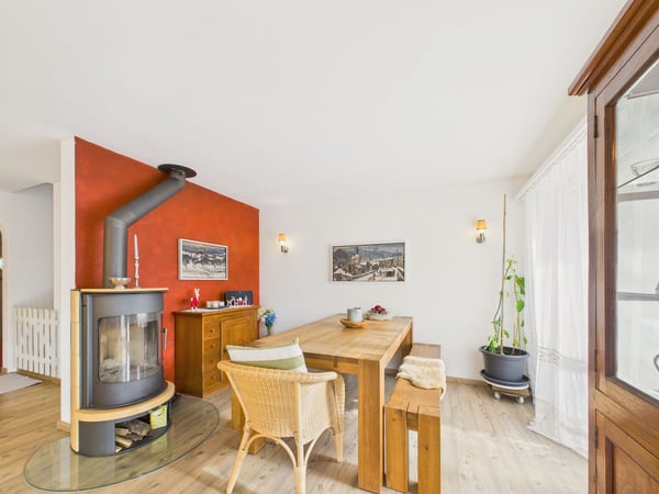 Willkommen in Ihrem neuen Zuhause in Pfyn: Ideal für Familie und Pendler 2