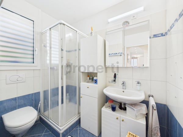 Accogliente casa unifamiliare a Cugnasco, TI 10