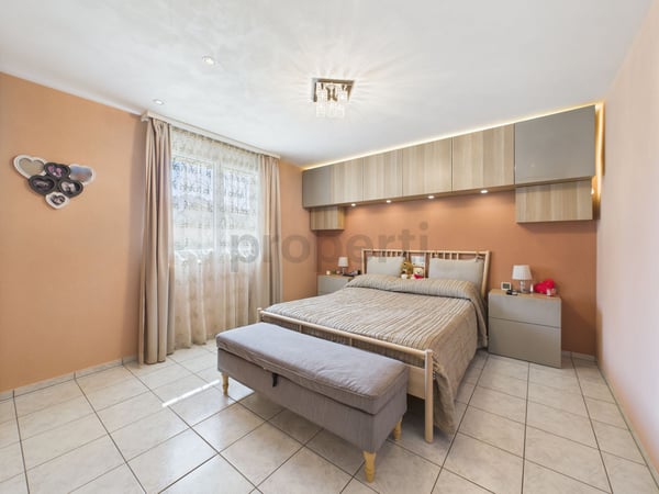 Accogliente casa unifamiliare a Cugnasco, TI 5