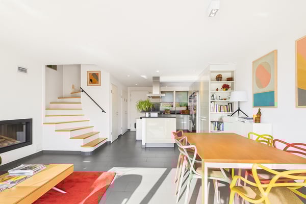 Maison mitoyenne contemporaine à Lully  Confort, espace et élégance 4