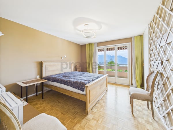 Lumineux appartement de 5.5 pièces avec vue imprenable sur le lac à Chexbres 6