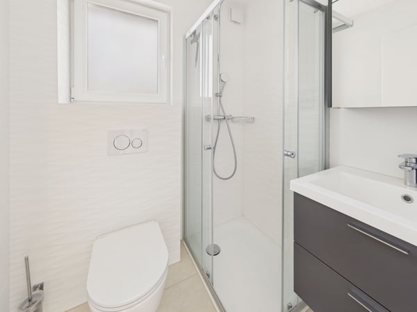 Appartement de 6.5 pièces spacieux et lumineux avec une grande terrasse et une vue imprenable sur les montagnes à Miex, VS. 8