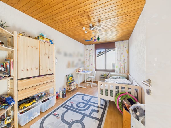 Ein heimeliges 9.5-Zimmer-Einfamilienhaus voller Licht und Grosszügigkeit 6