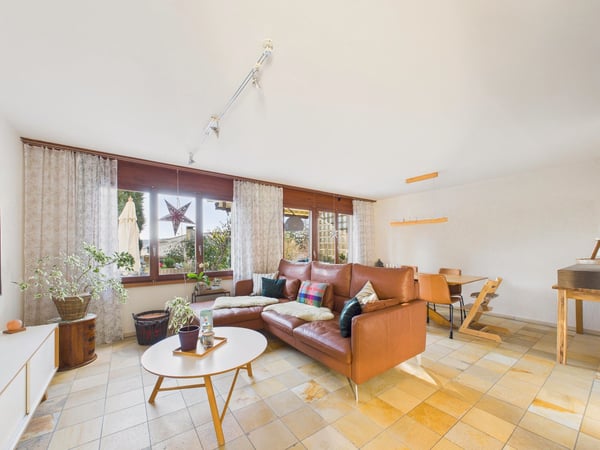 Ein heimeliges 9.5-Zimmer-Einfamilienhaus voller Licht und Grosszügigkeit 1