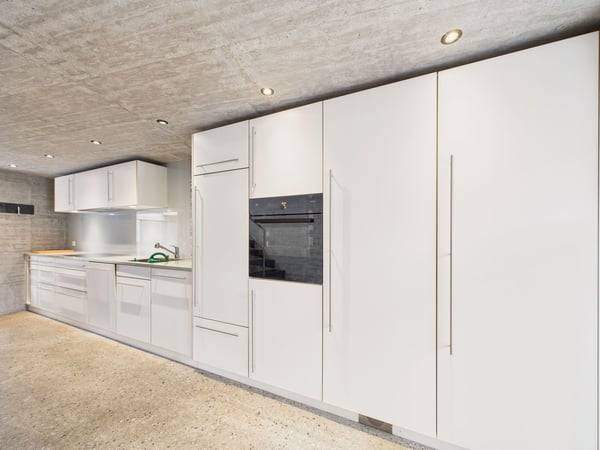 Charmantes 7.5-Zimmer Einfamilienhaus mit Balkon in Tumegl/Tomils 4