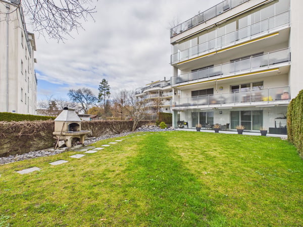 Moderne 5.5-Zimmer Wohnung mit 290m2 Garten in Wetzikon 12