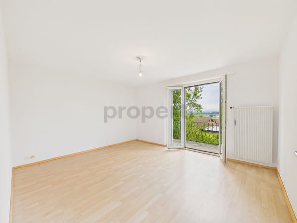 Charmante 4-Zimmer-Wohnung mit Balkon, Ins 4