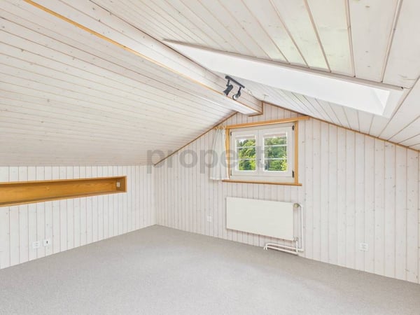 Wohntraum am Zürichsee: Exklusive Maisonette mit Seesicht und eigenem Gartenanteil 8
