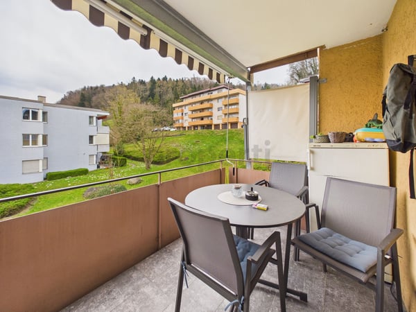 Gemütliche  3.5-Zimmer-Wohnung mit Balkon, Rheineck 6