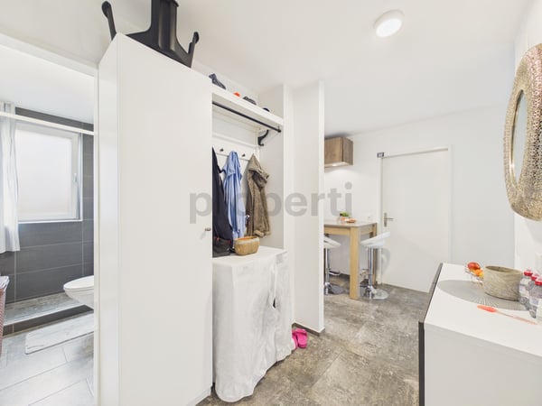 Gemütliche  3.5-Zimmer-Wohnung mit Balkon, Rheineck 7