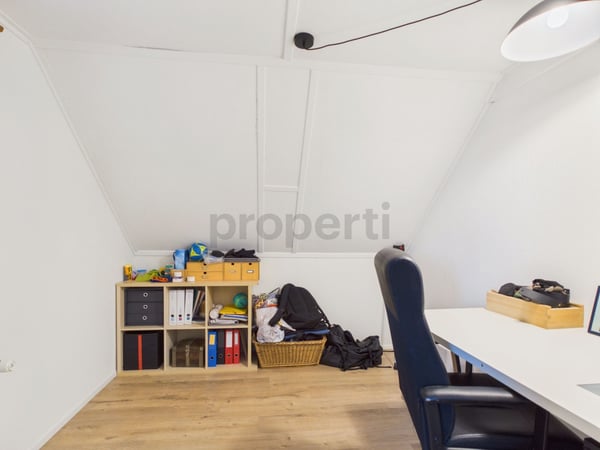 Gemütliche 3-Zimmer-Dachwohnung mit Fernsicht in Herzogenbuchsee 6