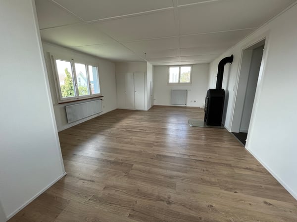 Gemütliche 3-Zimmer-Dachwohnung mit Fernsicht in Herzogenbuchsee 2