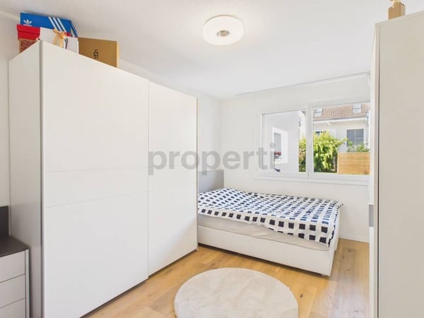 Moderne 4.5-Zimmer-Wohnung mit Lift und Einstellplatz, Lotzwil 8