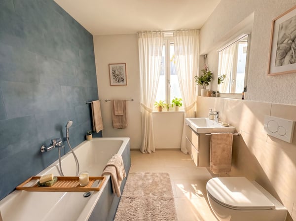 Exklusives 5.5-Zimmer-Neubau-Doppeleinfamilienhaus mit zwei Einstellplätzen 5