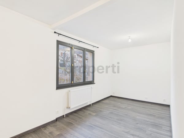 Appartement rénové 3.5 pièces avec balcon, Chamoson 8