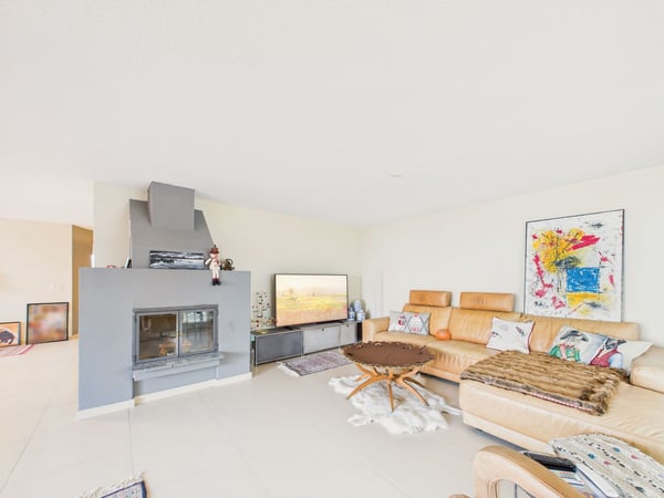 Charmante und grosszügige 4.5 Zimmer Wohnung mit herrlicher Seesicht 8