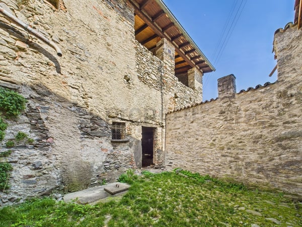 Rustico da ristrutturare nel cuore di Torricella/Taverne - Ottimo investimento 2