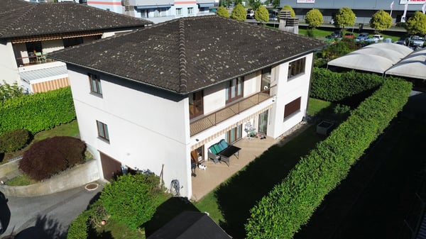 Appartamento 4,5 locali con box auto in casa bifamiliare 1