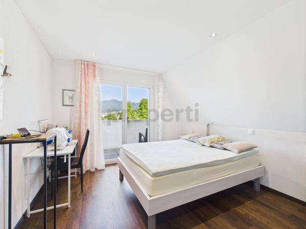 Exklusive Attikawohnung mit 40 m² Dachterrasse & Wintergarten - Privatsphäre, Komfort in Widnau 6