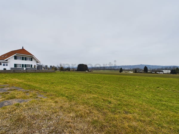 Einmalige Investitionschance: Gewerbebauland in Meinisberg (BE) - Gewerbezone 4