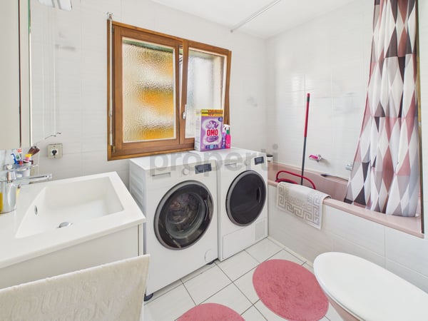 Spacieux 4.5 pièces - appartement avec balcon, Saxon 11