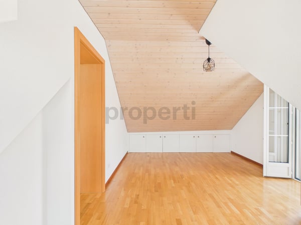 Modern 3.5-Zimmer-Dachwohnung mit Balkon, Obfelden 9