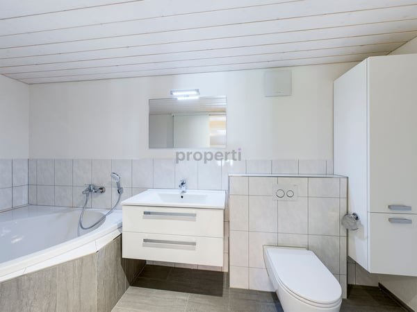 Elegant 3.5-Zimmer-Wohnung mit Balkon, Fehraltorf 9