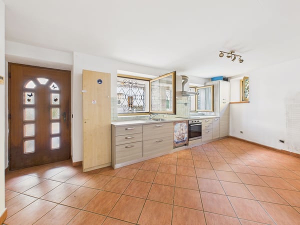 Incantevole casa a schiera nella pittoresca regione di Tresa 6