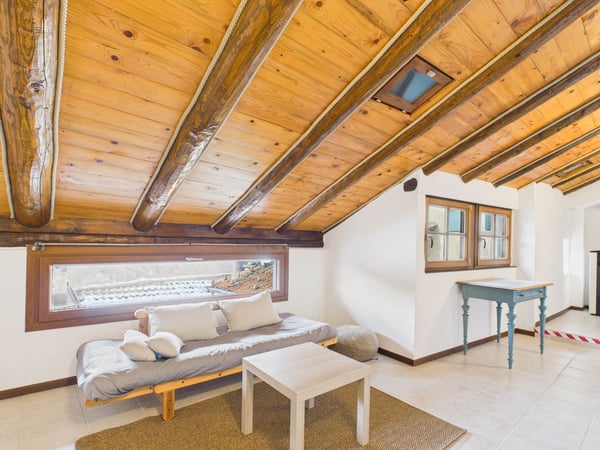 Sogno abitativo a Breggia, TI: Moderna casa unifamiliare con 5 stanze! 1
