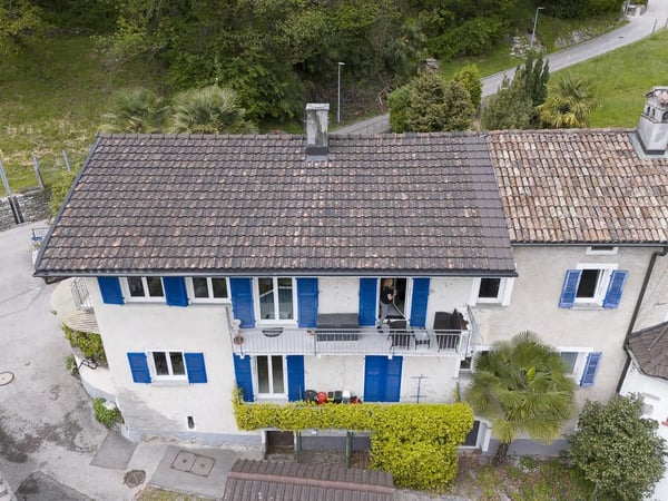 Casa unifamiliare con due unità abitative indipendenti a Mezzovico-Vira, ammessa residenza secondaria. 2