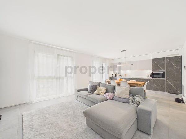 Moderno appartamento 2.5 locali con balcone, Claro- Bellinzona 2