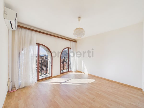 Spaziosa 7.5 locali villetta a schiera con ampia cantina, Alto Malcantone-Mugena 8
