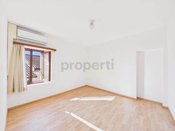 Spaziosa 7.5 locali villetta a schiera con ampia cantina, Alto Malcantone-Mugena 5