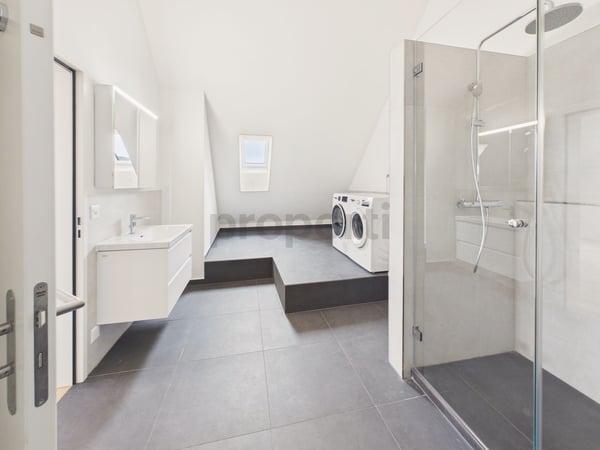 Aussergewöhnliche Maisonettewohnung mit architektonischem Highlight 7
