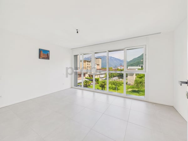 Moderno 3.5 locali con grande terrazza, Giubiasco 8