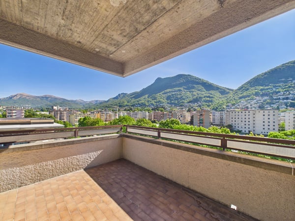 Luminoso Appartamento 5.5 in centro città - Lugano 9