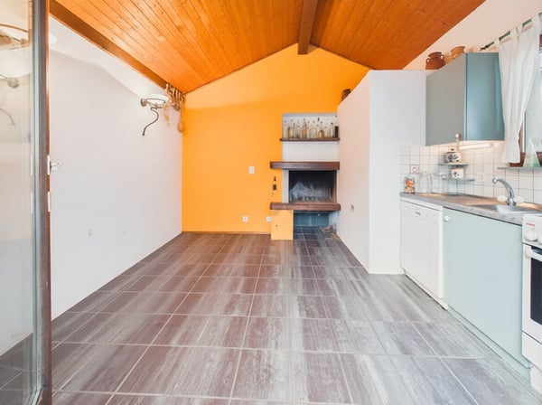 Spaziosa casa indipendente 8.5 locali con ampio giardino, Giubiasco 8