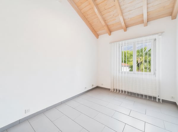 Spaziosa casa indipendente 8.5 locali con ampio giardino, Giubiasco 10