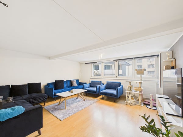 Charmantes 5.5-Zimmer-Reihenhaus mit viel Platz für die Familie 1