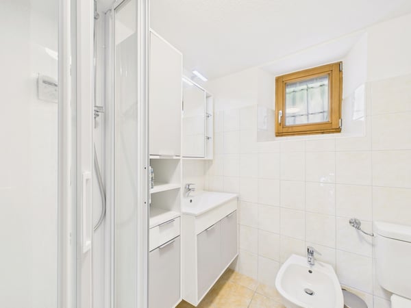 Sogno abitativo a Breggia, TI: Moderna casa unifamiliare con 5 stanze! 10