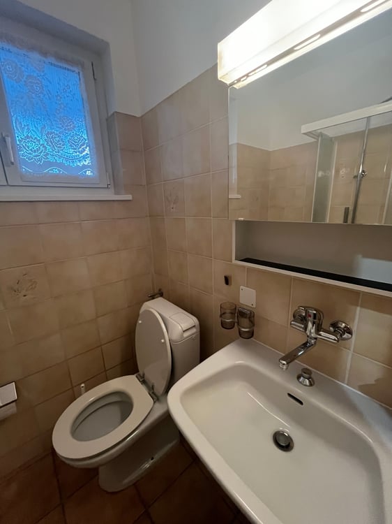 Ruhige 2,5-Zimmer-Wohnung in Agno / Zweitwohnsitz möglich /Vendiamo anche in Residenza Secondaria Tranquillo appartamento di 2,5 locali ad Agno 5