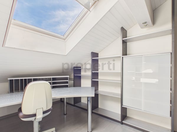 Neu renovierte 6.5-Zimmer-Elegantwohnung mit Lift und Keller, Ennetbürgen 12