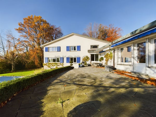 Charmante villa de 10.5 pièces à Epalinges 12