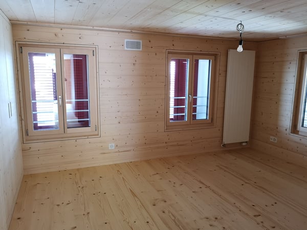 Moderne Maisonette-Wohnung mit sonnigem Balkon in Herisau 2