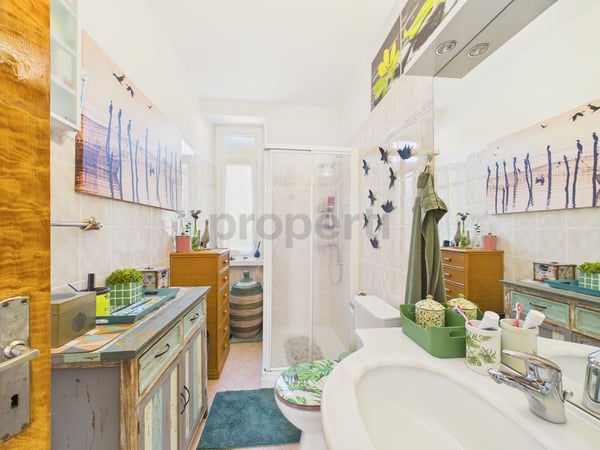 Elegante villa 8.5 locali con finiture di pregio e ampio box auto, Monteceneri 10