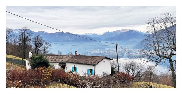 Casa unifamiliare con 4 locali e splendida vista panoramica sul Lago Verbano 1
