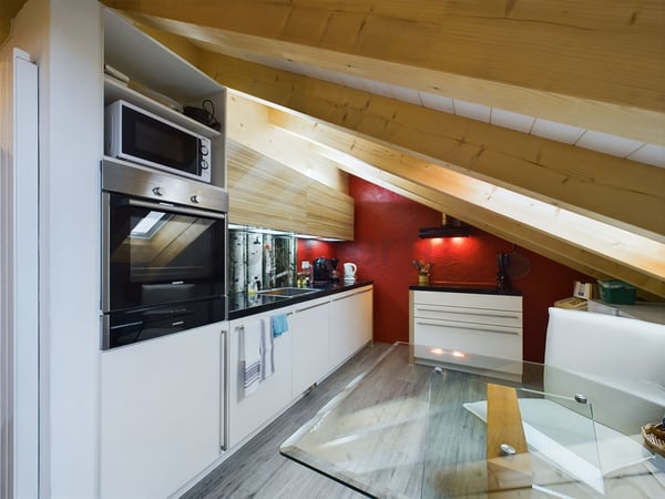 Einzigartiges 5.5-Zimmer-Einfamilienhaus mit separater Dachwohnung in IntragnaUnica casa indipendente di 5,5 locali con attico separato a Intragna 4
