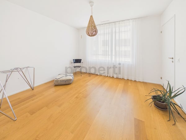 Lichtdurchflutete 4.5-Zimmer-Wohnung mit aussergewöhnlichem Raumgefühl. 8
