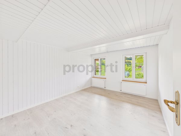 Moderne 6.5-Zimmer Wohnung in Rohrbachgraben 11
